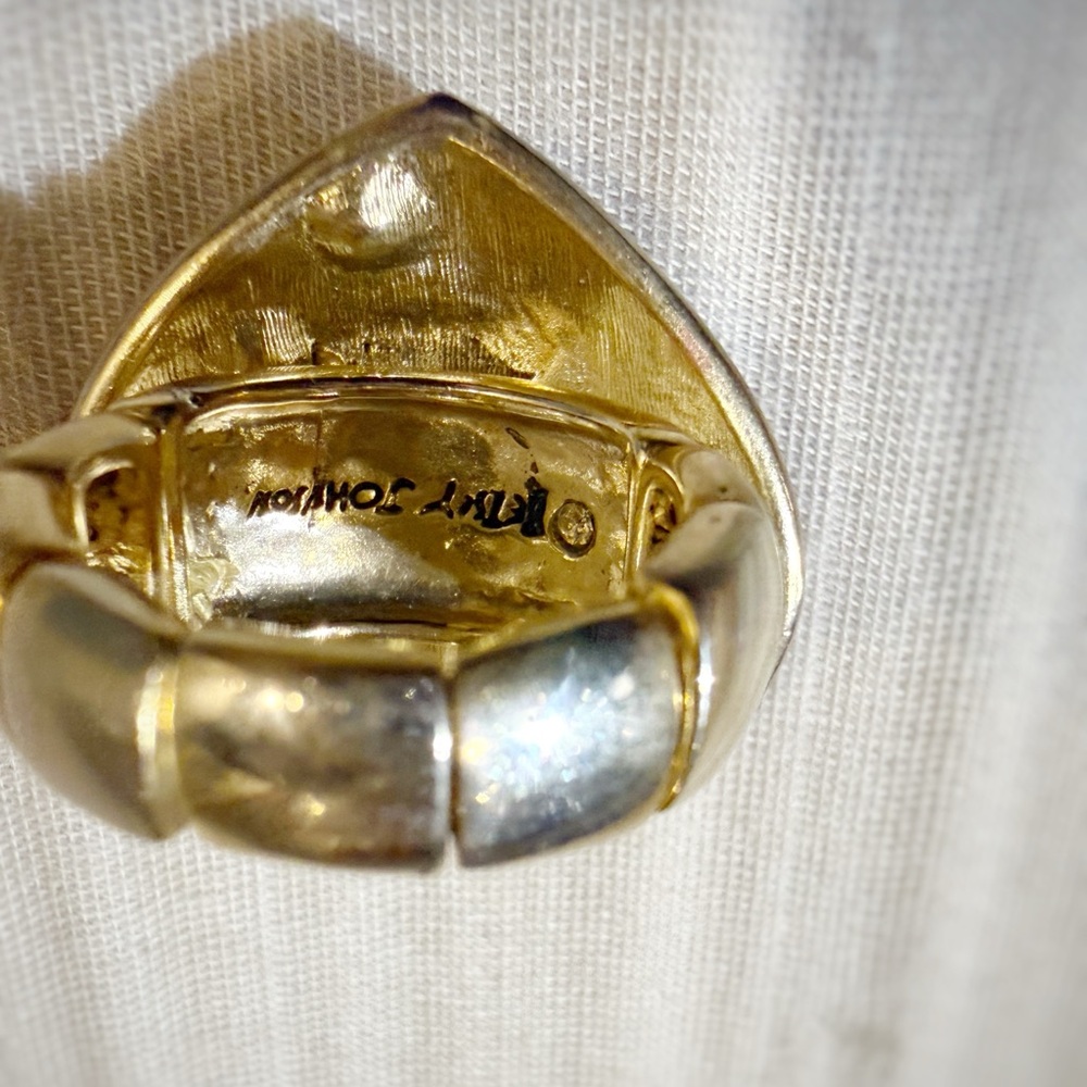 Betsy Johnson Heart Ring - Picture 6 of 7